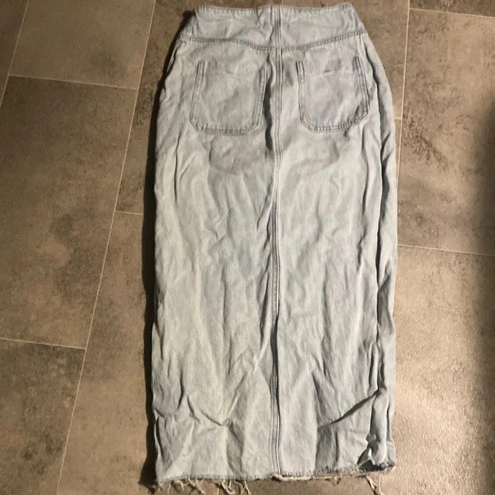Zara Blue Maxi Pencil Skirt with Ruched Slit jeans skirt